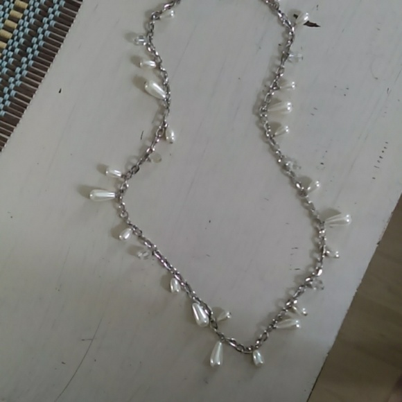 Long necklace - Picture 1 of 3